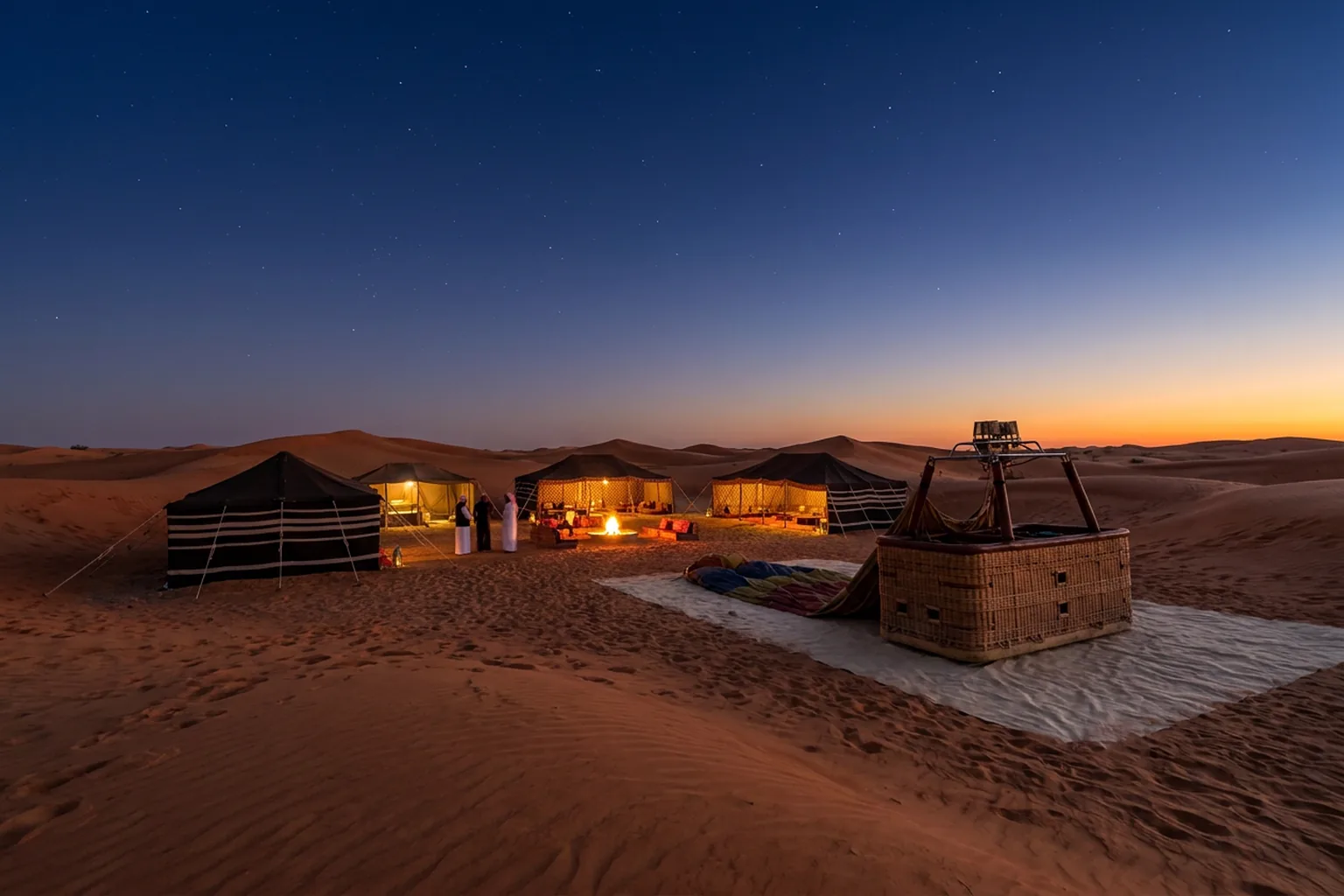 Overnight Desert Camp Kombi Dubai - Dubai desert celebration